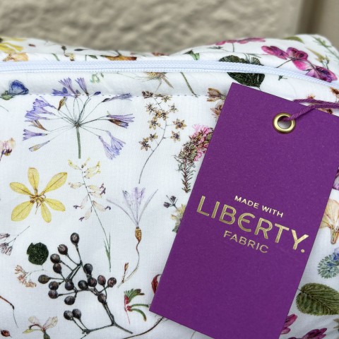 Liberty Floral Eve - Beauty pochette in tessuto Liberty London